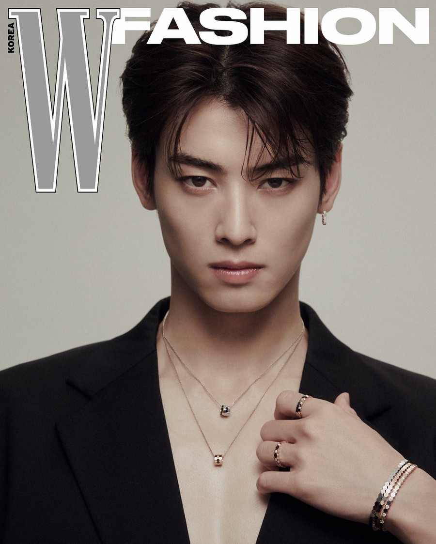 Cha Eun Woo es uno de los embajadores de 'Watch & Jewelry' de